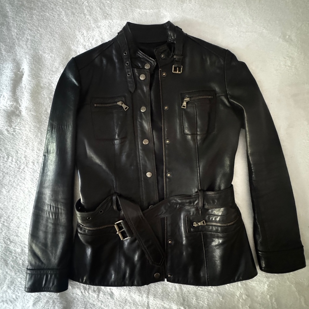 GUESS GENUINE LEATHER JACKET with BELT Size S